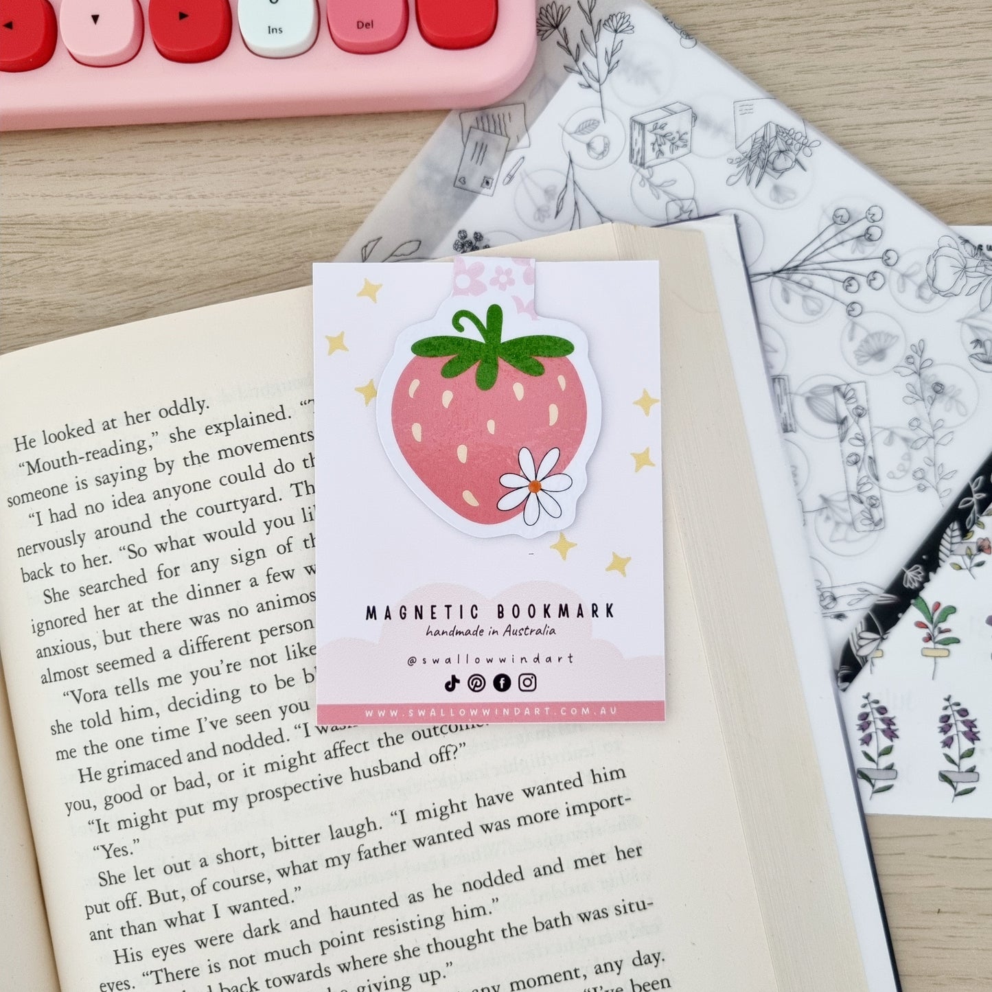 Magnetic Bookmark - Strawberry Flower - Swallow Wind Art