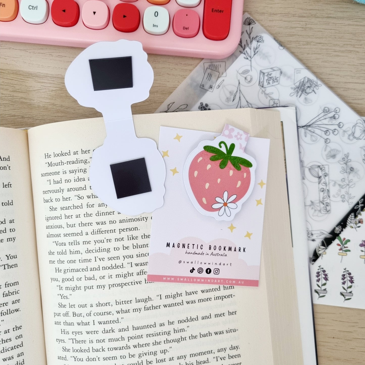 Magnetic Bookmark - Strawberry Flower - Swallow Wind Art