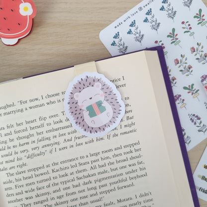 Magnetic Bookmark - Adorable Reading Headgehog - Swallow Wind Art