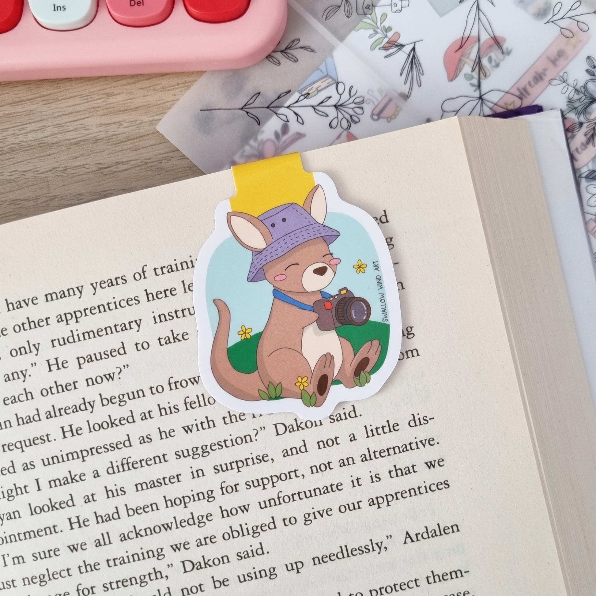 Magnetic Bookmark - Flash the Kangaroo - Swallow Wind Art